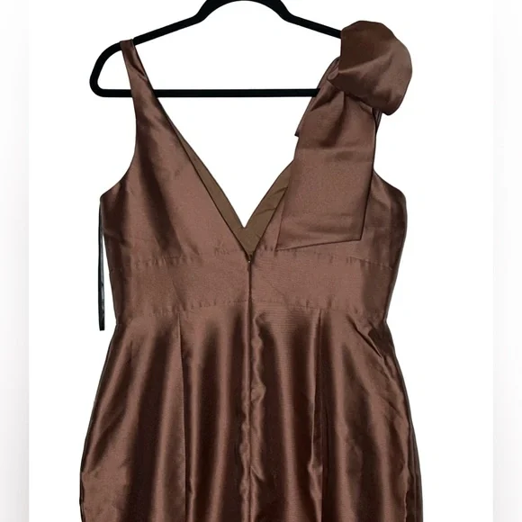 NWT Alfred Sung Deep V-Back Satin Trumpet Dress, One-Shoulder Bow in Cognac, 12R - Picture 7 of 16